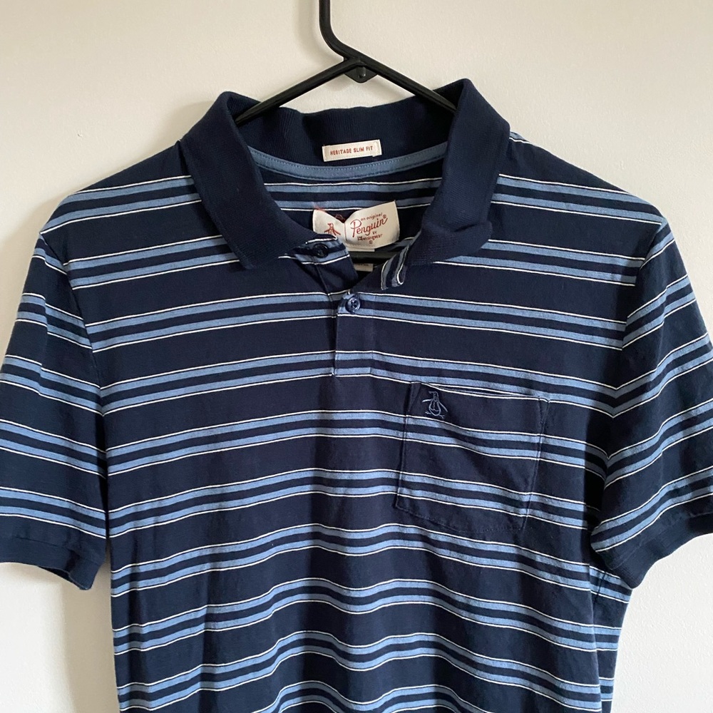 Penguin brand short sleeve polo. Size medium.